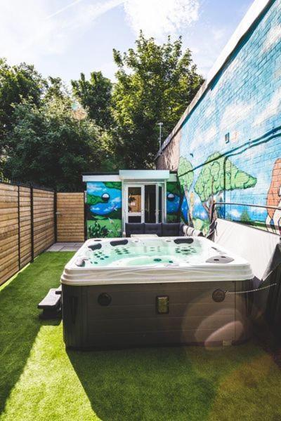 The Ivy Garden Suite (Adults Only) Handsworth Екстериор снимка